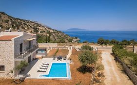 Petradi Villas Skala